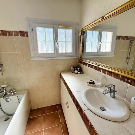 - Maison Avec Piscine Vakantiehuis *